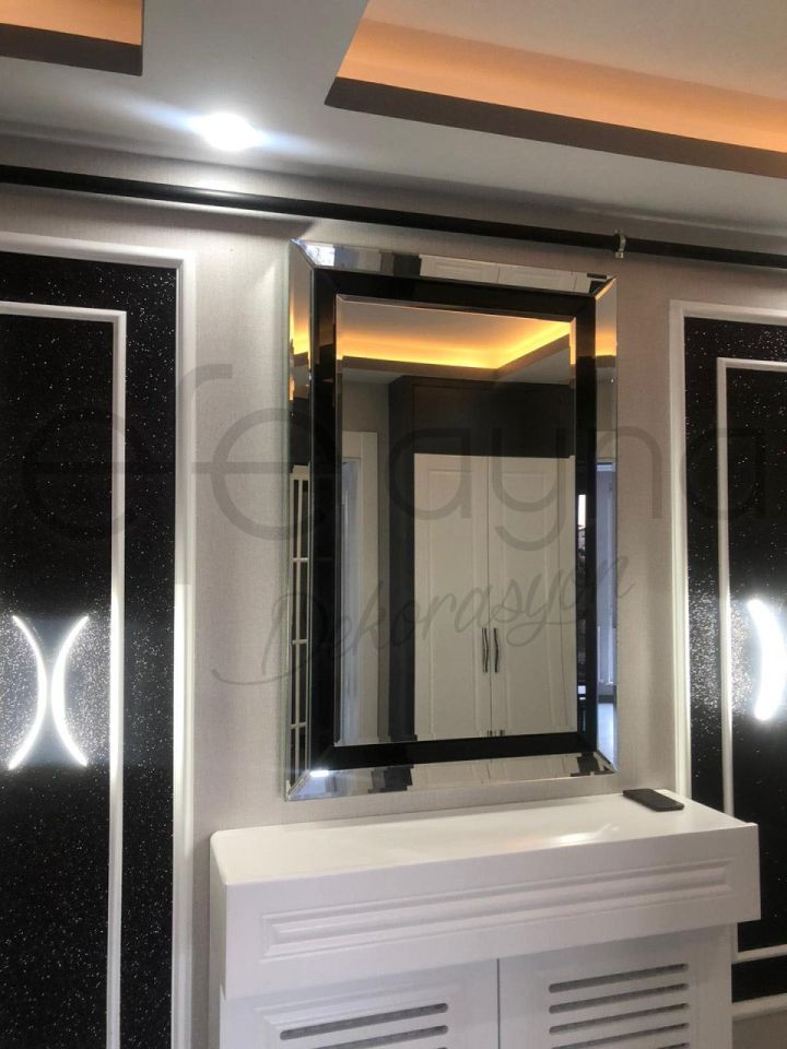 SİYAH İNCİ MODEL SİYAH&GÜMÜŞ  AYNA 80X120cm