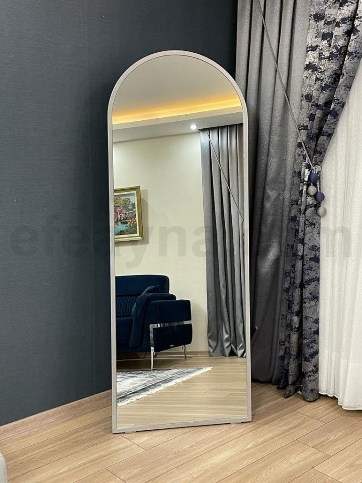 AYAKLI BOY AYNASI-GÜMÜŞ ÇERÇEVELİ-180x70cm