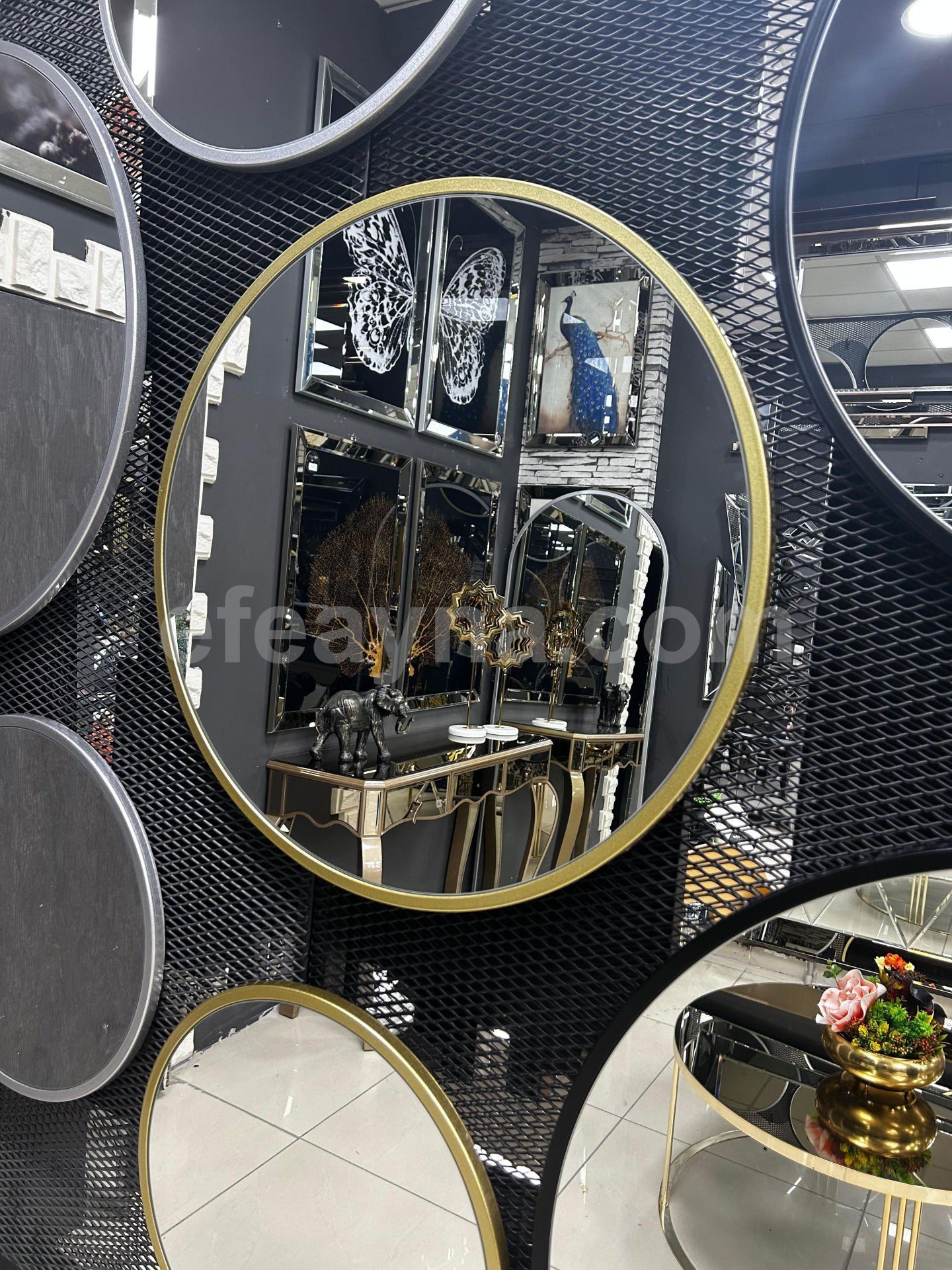 YUVARLAK AYNA-GOLD ÇERÇEVELİ