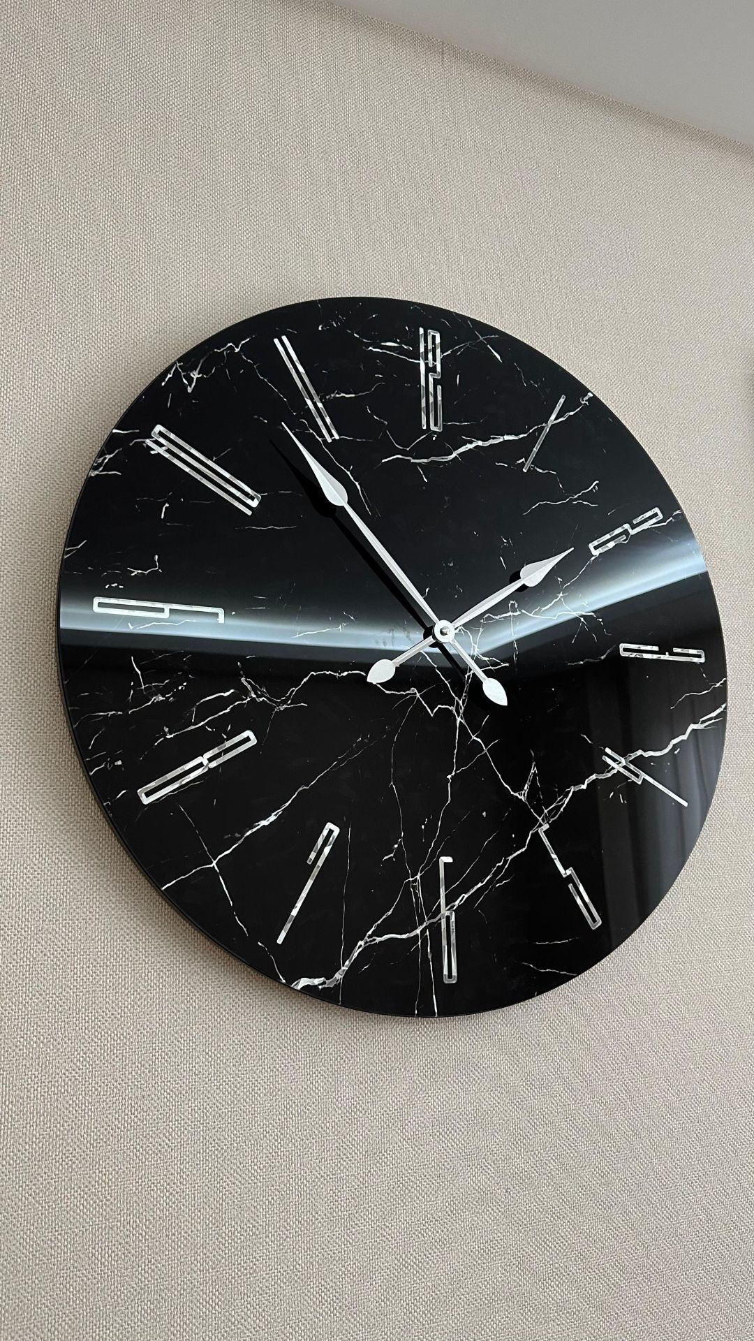 MERMER-SİYAH&GÜMÜŞ DUUVAR SAATİ 61CM