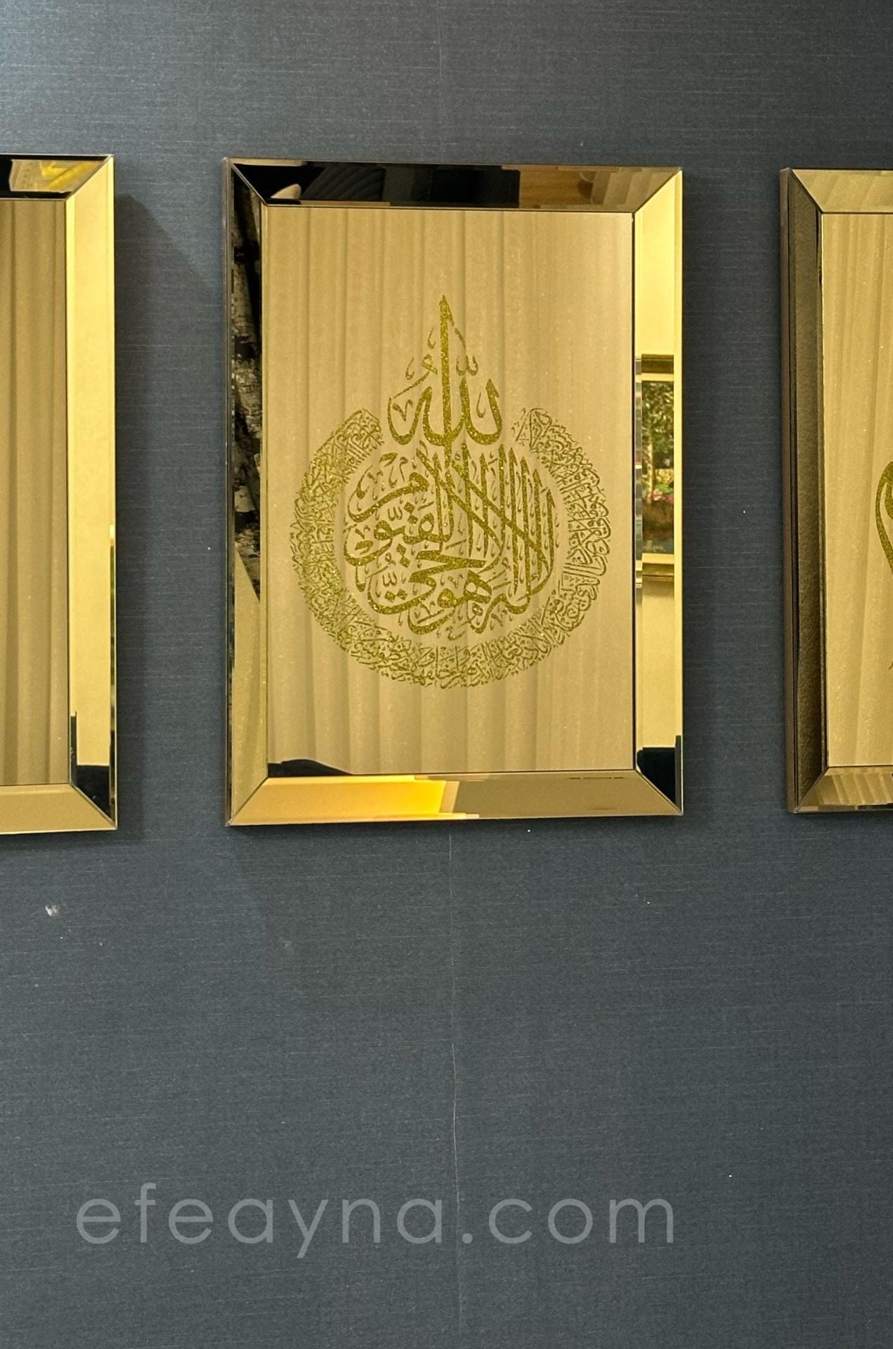 AYET-EL KÜRSİ -GOLD AYNA TABLO 60X90